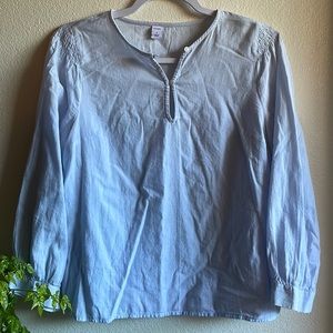 Long sleeve blue top